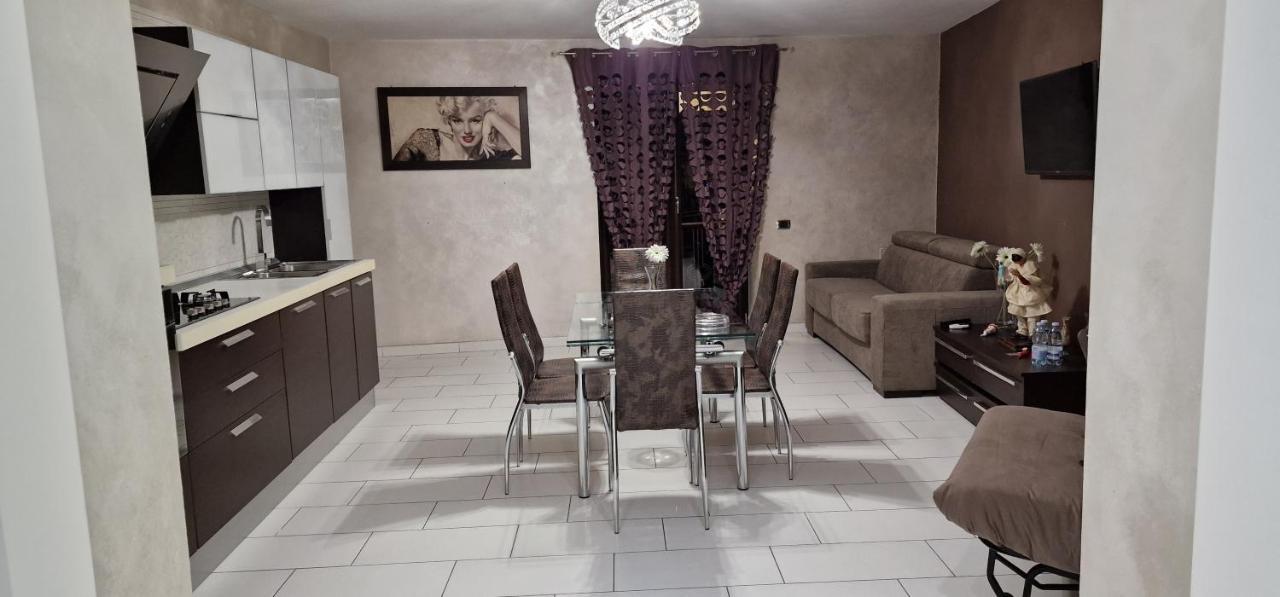 Fashion House Napoli Apartman Kültér fotó