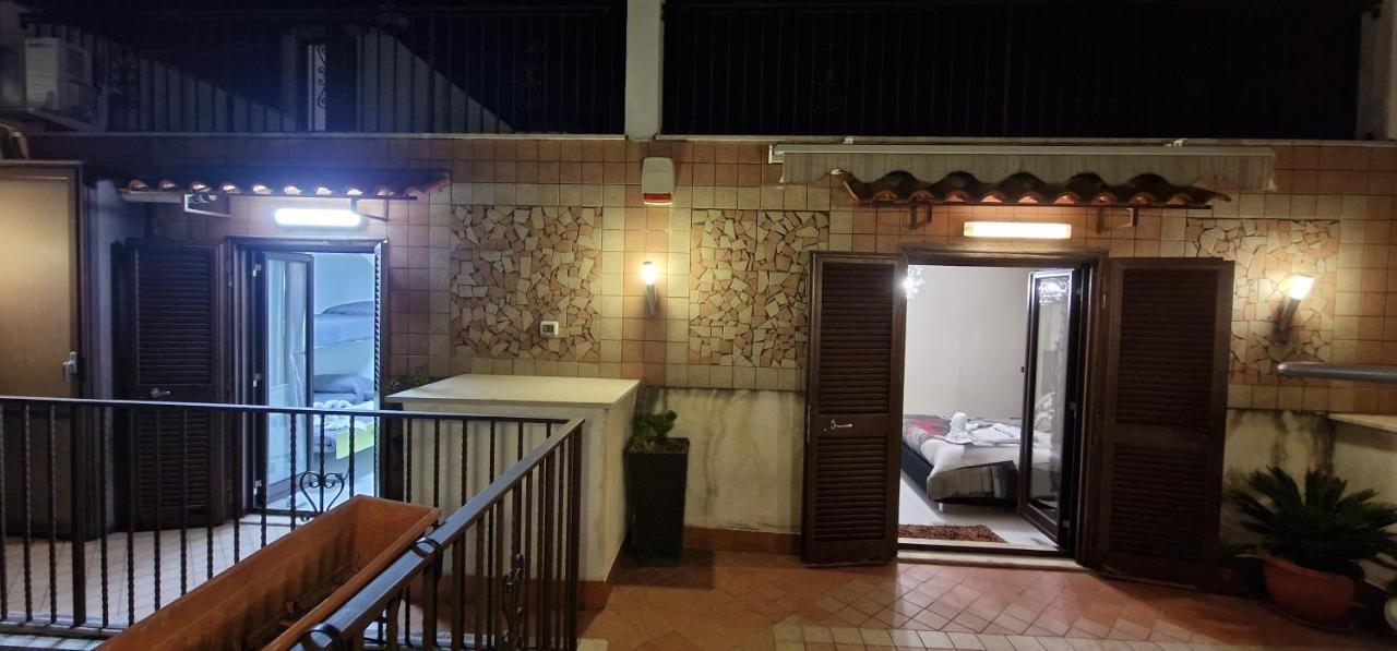 Fashion House Napoli Apartman Kültér fotó